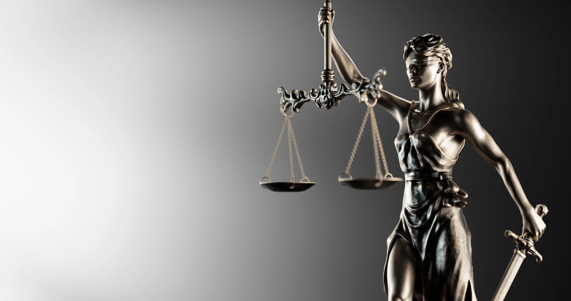 Avocat Gheorghe Adrian – Cabinet de Avocatură Brașov | Află cine suntem și cum lucrăm. Echipă de avocați din Brașov cu o abordare clară, etică și eficientă. Expertiză în drept civil, comercial și administrativ.